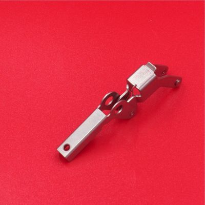 6301266183   parti di 016J0024 KYD-MC10T-000 ASSY-HOOK Hitachi Smt per l'alimentatore